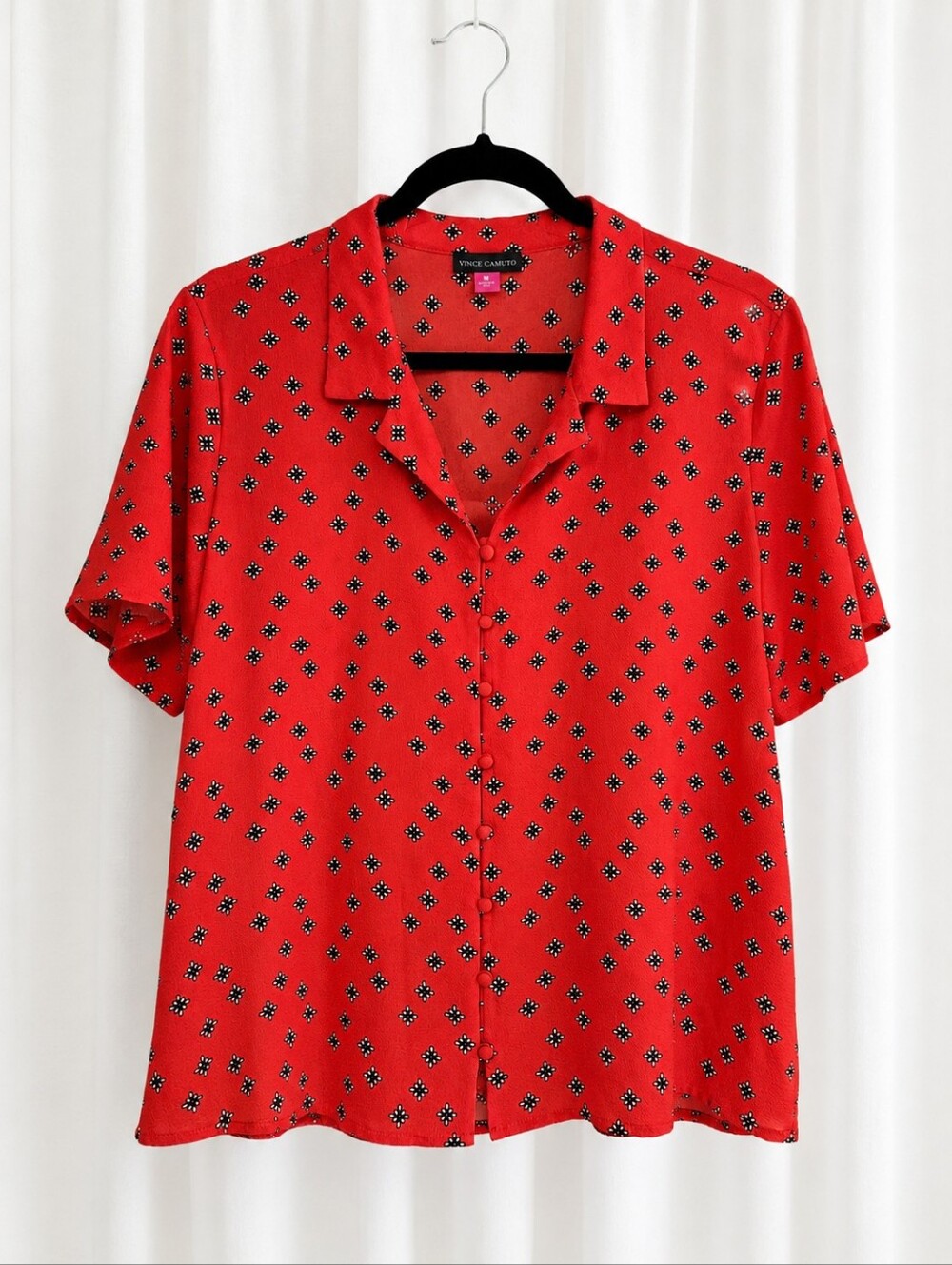 Vince Camuto Coral Red Crepe Floral Button Front Short Sleeve Feminine Blouse